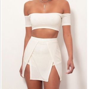 Ali High Slit Shimmer Set In Ivory Gold